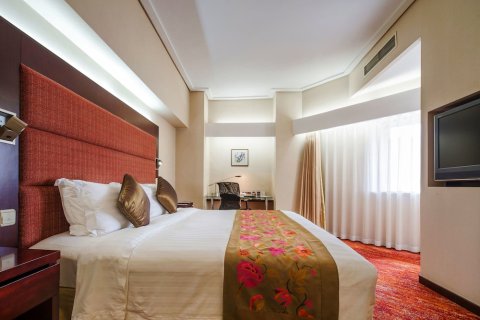 大连九州国际大酒店(火车站中山广场店)