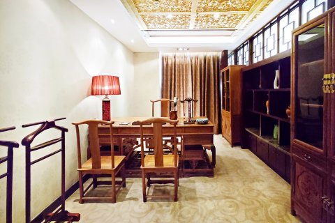 春雪四季酒店(人民医院将军衙署地铁站店)