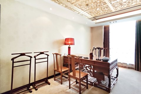 春雪四季酒店(人民医院将军衙署地铁站店)