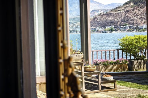 大理洱海水陌海景客栈