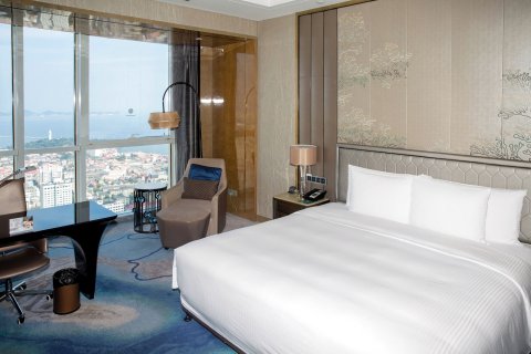 烟台中泽华羿铂尔曼酒店