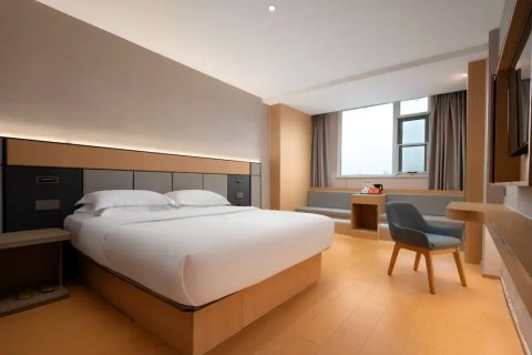 君子兰酒店(海口上邦百汇城王府井海垦广场店)