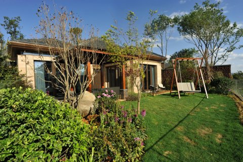 昆明古滇半山温泉酒店（滇池店）