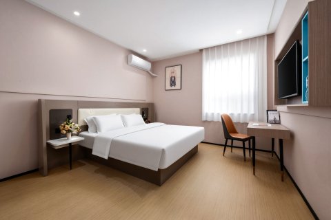 银座佳驿酒店(青岛火车站栈桥中山路店)