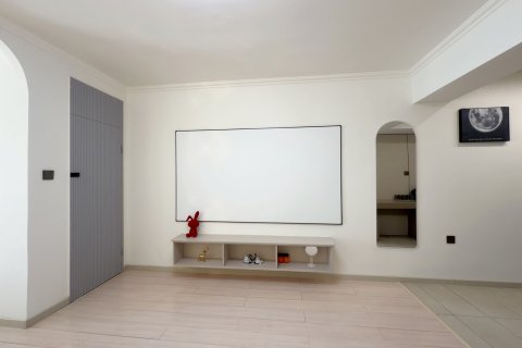 宿港酒店公寓(哈尔滨中央大街索菲亚教堂店)