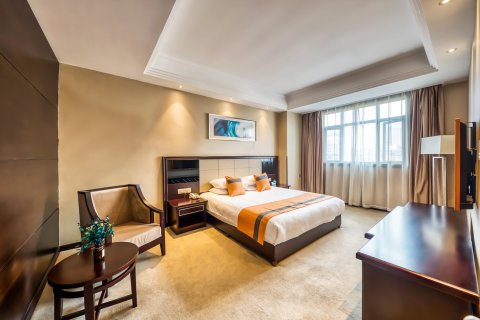 凯盛美季酒店(宜昌cbd购物中心解放路步行街店)