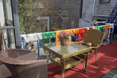 拉萨藏陶坊客栈（大昭寺八廓街店）