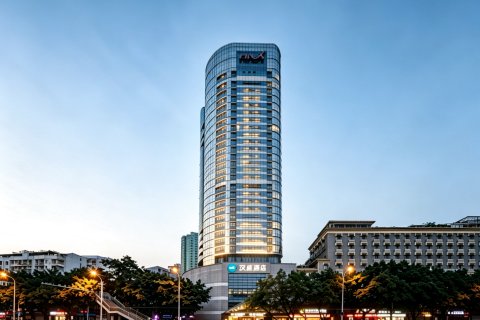 汉庭酒店(重庆李子坝牛角沱地铁站店)