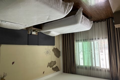 恒8连锁酒店(嵊州西站店)