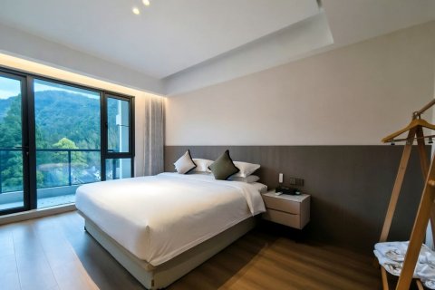 天鹅堡养生度假酒店