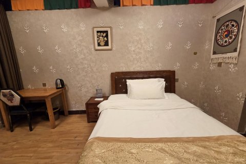 拉萨藏陶坊客栈（大昭寺八廓街店）