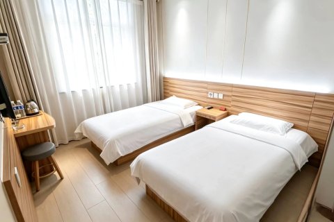 雅客e家快捷酒店(石家庄鹿泉店)