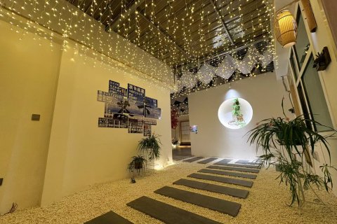 乌兰盐雨小憩民宿
