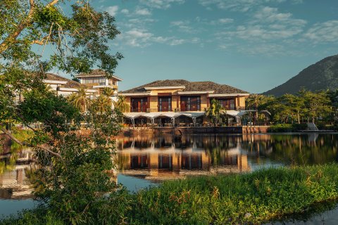 三亚亚龙湾维景国际别墅度假酒店