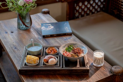 丽江 MistyTrace·云端洄伊·在水一方全景隐世民宿(南门木府店)