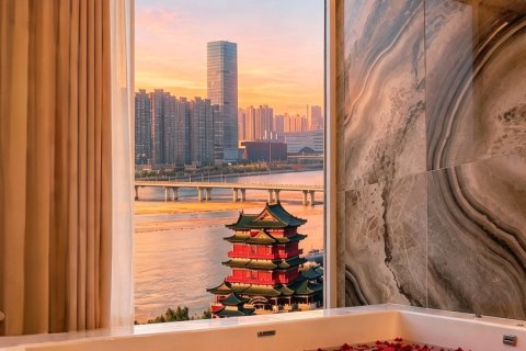 南昌▪隐奢WHIMWHAM•HIDEAWAYMINS凌阁江景民宿(滕王阁地铁站店)