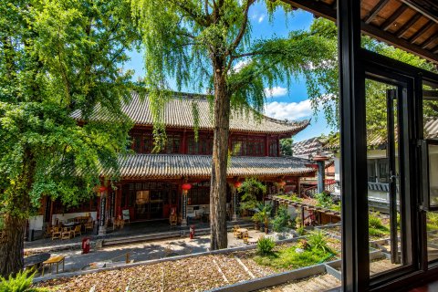 成都蓉城饭店(春熙路天府广场地铁站店)