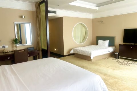 蓝海大饭店(青岛石老人海水浴场国际会展中心店)