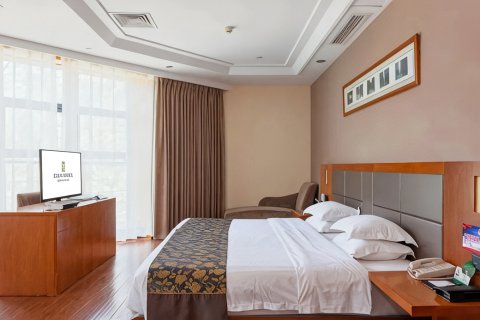 彭水两江假日丽呈酒店