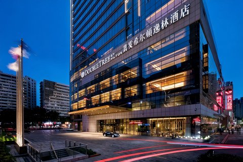 重庆嘉发希尔顿逸林酒店
