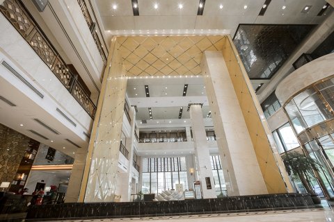 兴义富康国际酒店(桔山广场梦乐城购物中心店)