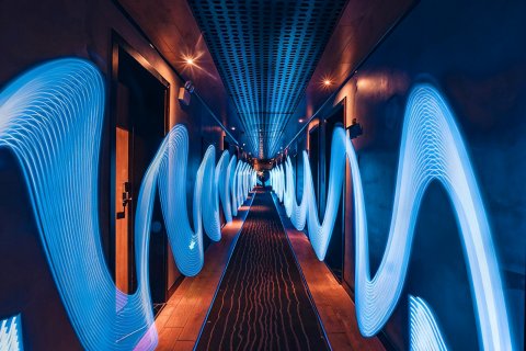 贵阳BlackHotel黑探酒店(喷水池大十字店)