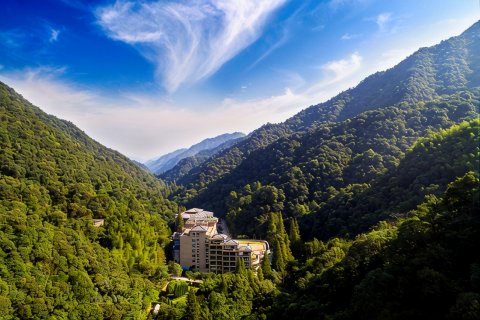 宁海天明山森林温泉大酒店