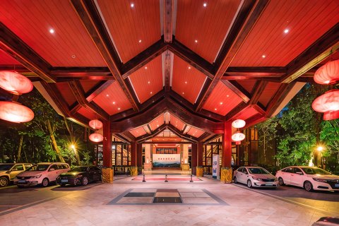 保亭七仙岭雨林仙境温泉度假酒店