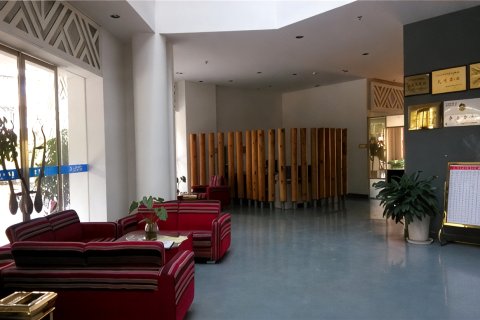 西盟龙潭大酒店
