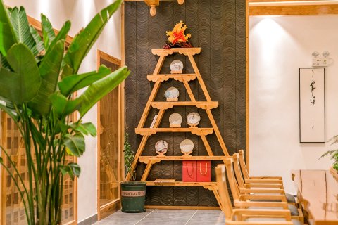 香格里拉云隐三秋客栈(独克宗古城店)