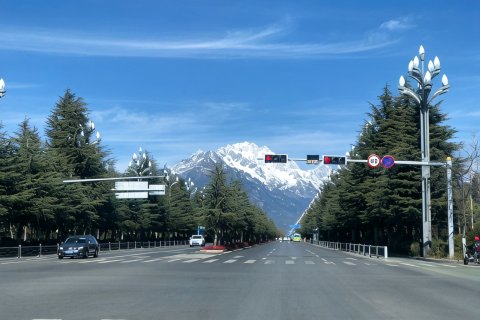 丽江华胥客栈(束河北门店)