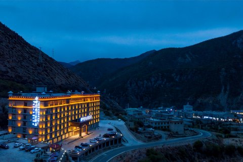 稻城时代亚丁大酒店