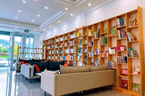 伊春半山观景精品客栈