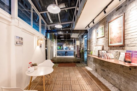 花筑·贡后巷8号院(桂林两江四湖象鼻山店)