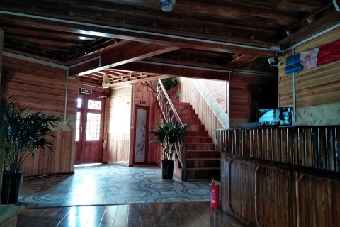 香格里拉往来客栈(独克宗古城店)