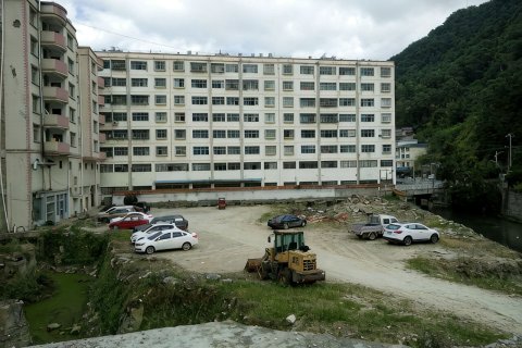 麻栗坡雅景主题酒店