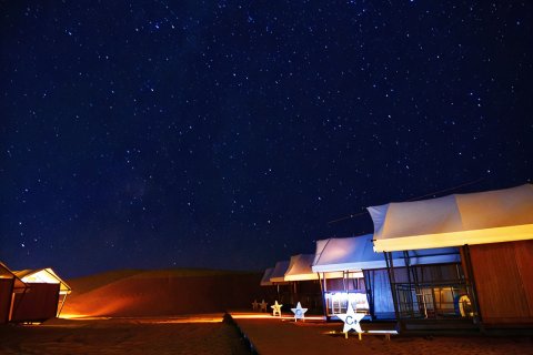 中卫沙漠星星酒店