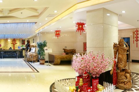 武威云翔国际酒店(武威步行街鸠摩罗什寺店)