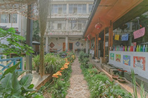 丽江山地探险国际青年旅社
