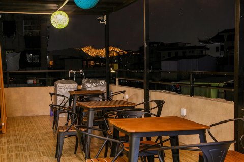 韩水·半隐觅境客栈(牌坊街店)