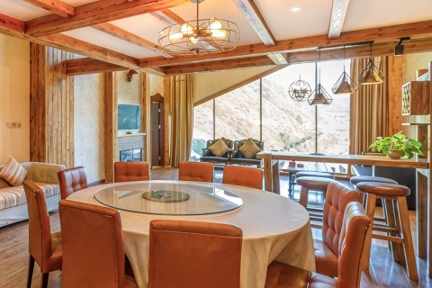 张家口山旮里旯私人野奢温泉酒店