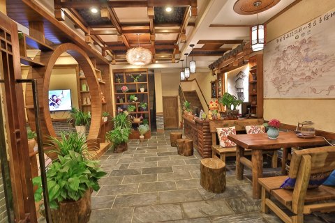 张家界忆山居客栈(武陵源东门店)