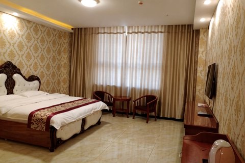 那拉提旅游酒店