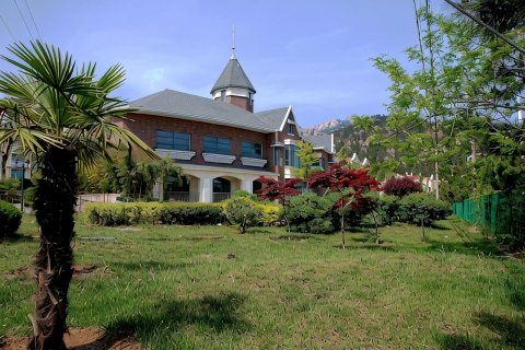 崂山沙滩酒店