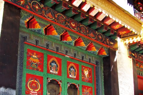 拉萨八宝宾馆(八廓街大昭寺店)
