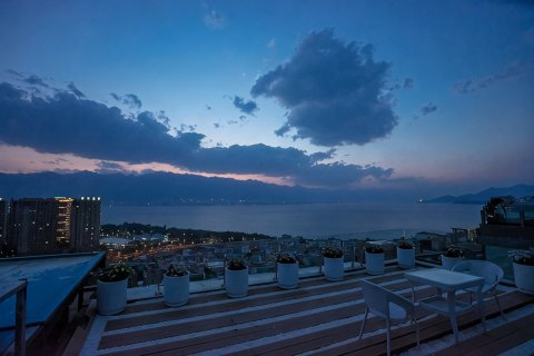 大理海月蓝山海景别墅(大理机场店)