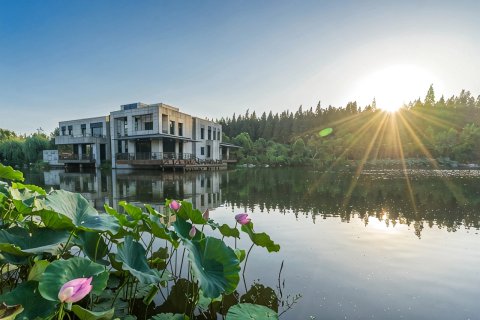 上海怡沁园度假村