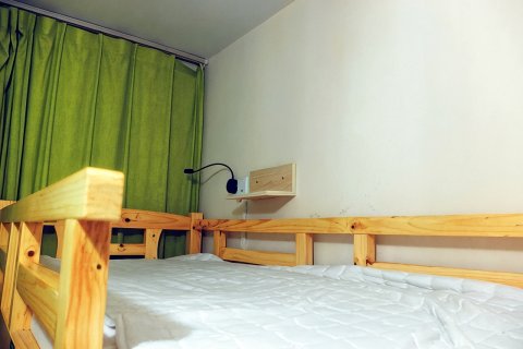 登巴连锁客栈(贵阳店)