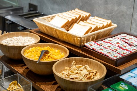 和颐至尚酒店(太原迎泽大街省委大楼店)