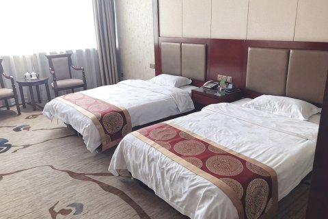 徐州理想国际假日酒店(云龙湖工农路地铁站店)